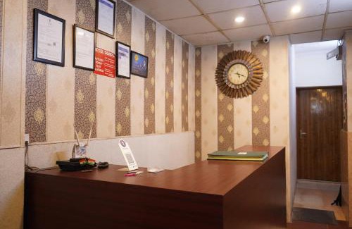 Noida Hotel | Hotel Quadis - Noida sec 15