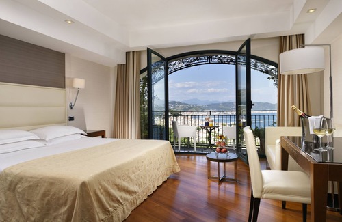 Raito Hotel | Hotel Raito