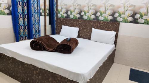 Ajmer Hotel | Hotel Raj Darbar Dargaha Bazar Ajmer
