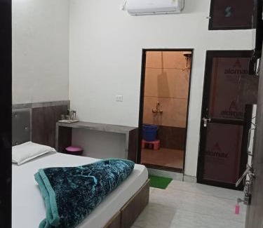 Khatu Hotel | Hotel Raj krishnam khatushyamji