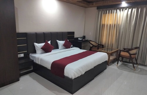 Varanasi Hotel | Hotel Ram Janki Palace
