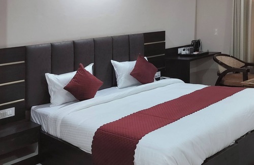 Varanasi Hotel | Hotel Ram Janki Palace