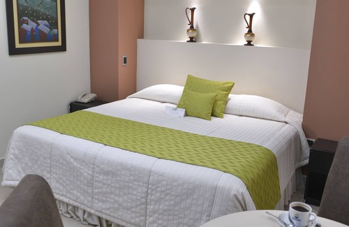 Guayaquil Hotel | Hotel Ramada