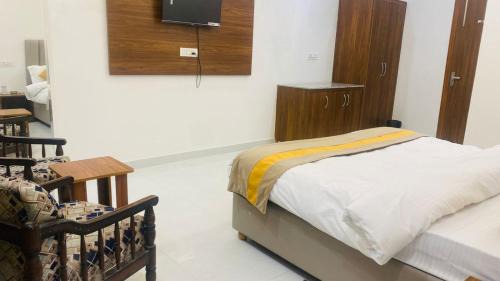 Mohali Hotel | Hotel Ratti Inn