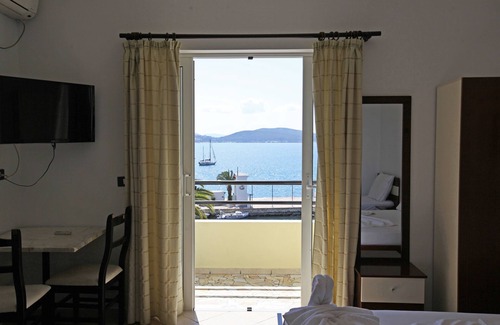 Qender Hotel | Hotel Real