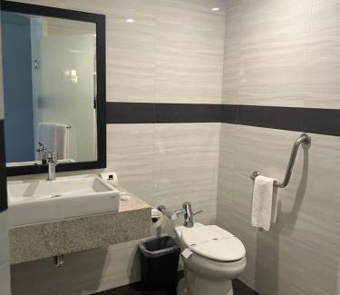 Centro de Querétaro Hotel | Hotel Real Alameda de Queretaro
