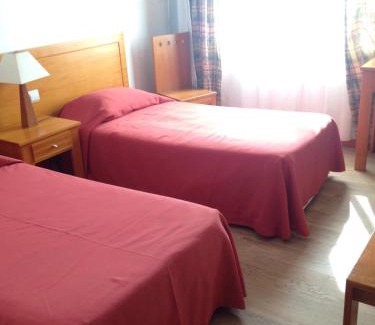 Praia da Vitoria Casa | Hotel Residencial Ermida dos Remédios