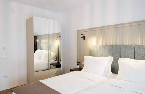 Rupea Hotel | Hotel-Restaurant Dumbrava Rupea