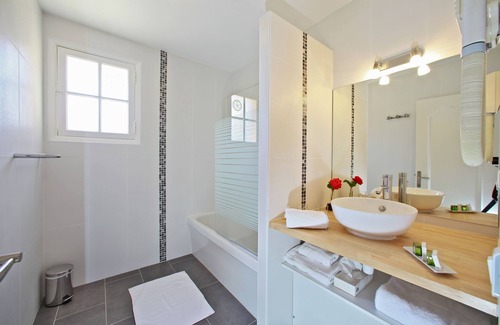 Sarlat-la-Caneda Hotel | Hotel Restaurant La Hoirie