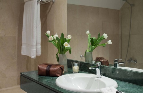 San Bartolome Hotel | Hotel Rey Alfonso X