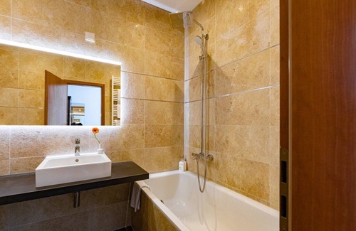 Bad Soden am Taunus Hotel | Hotel Rheinischer Hof
