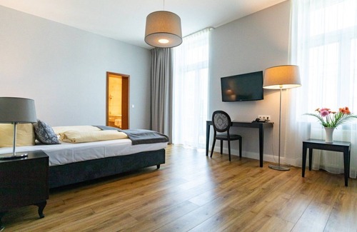 Bad Soden am Taunus Hotel | Hotel Rheinischer Hof
