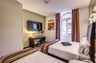 Rione VII Regola Hotel | Hotel Rinascimento - Gruppo Trevi Hotels