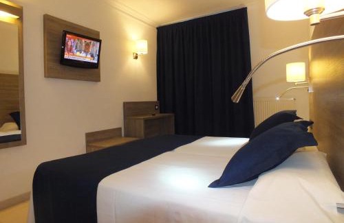 Centro de Roses Hotel | Hotel Risech