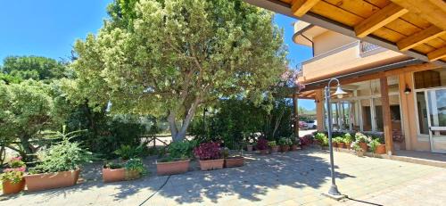 Le Castella Hotel | Hotel Ristorante La Decanata