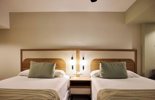 Orange Bay Complejo | Hotel Riu Negril - All Inclusive