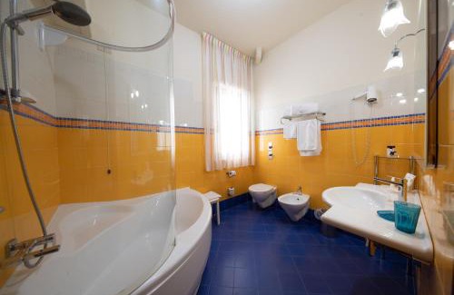Cefalu Hotel | Hotel Riva Del Sole