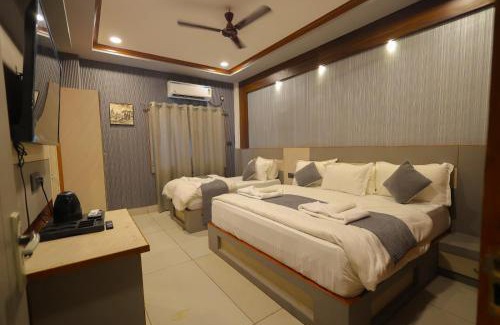 Vrindavan Casa | Hotel Rohan Palace