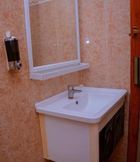 Manyoni Hotel | Hotel Rolax - Dodoma