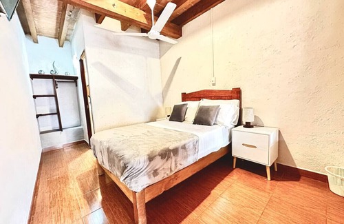 Santa María Ahuacatlán Cama Y Desayuno | Habitación Tipo Hotel, una cuadra del Lago centr 6