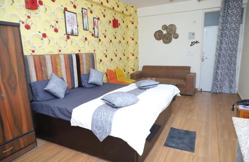 Noida Hotel | Hotel Royal Choice Noida Sector 101