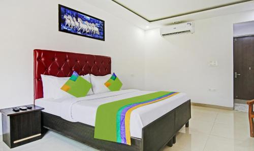 Kishangarh Hotel | Hotel Royal Empirre Near PEC-PGI-PU-Sukhna Lake-Rock Garden-Rose Garden Chandigarh