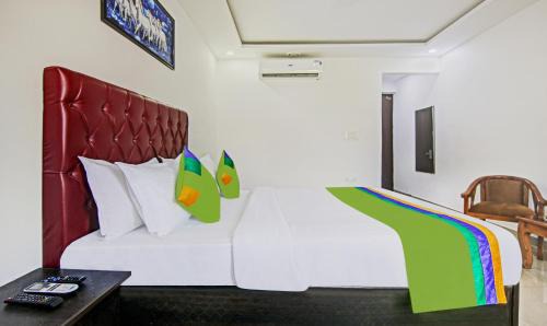 Kishangarh Hotel | Hotel Royal Empirre Near PEC-PGI-PU-Sukhna Lake-Rock Garden-Rose Garden Chandigarh