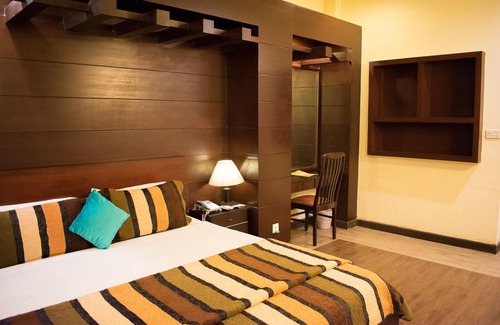 Rawalpindi Hotel | Hotel Royal Palace Rawalpindi
