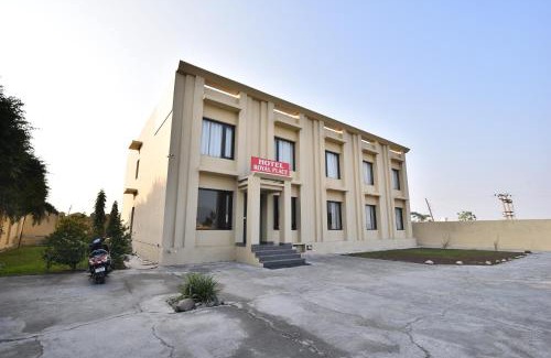 Tarn Taran Hotel | Hotel Royal Place