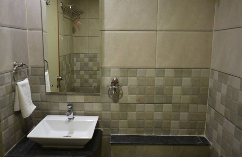Vadodara Hotel | Hotel Royal Residency