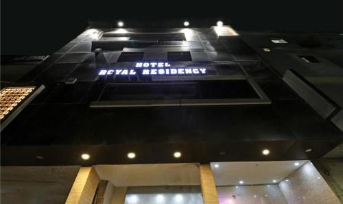 Mohali Hotel | Hotel Royal Residency Near ISBT Mohali Chandigarh