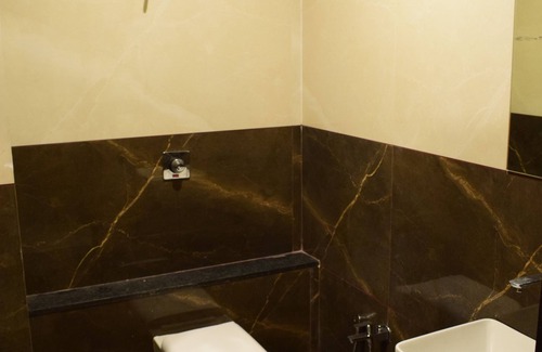 Ahmedabad Hotel | Hotel Royal Square by Sky Stays