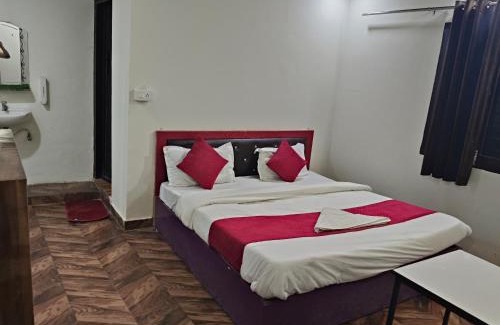Haldwani Hotel | Hotel Rudra