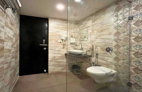 Varanasi Hotel | Hotel Runway Inn