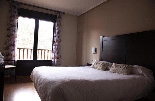 Laguna de Cameros Casa | Hotel Rural Camero Viejo