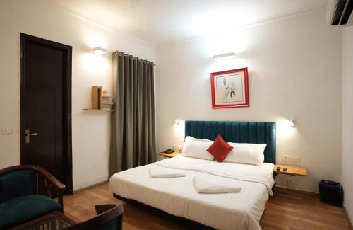 Sector 39 Hotel | Hotel Rustam Residency