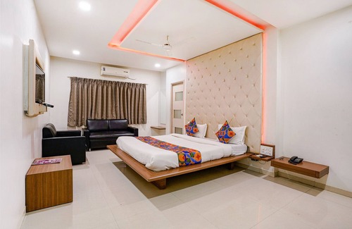 Vadodara Hotel | HOTEL RVG