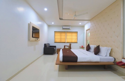 Vadodara Hotel | HOTEL RVG