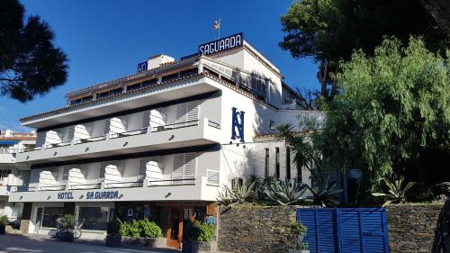 Cadaqués Hotel | Hotel S´Aguarda
