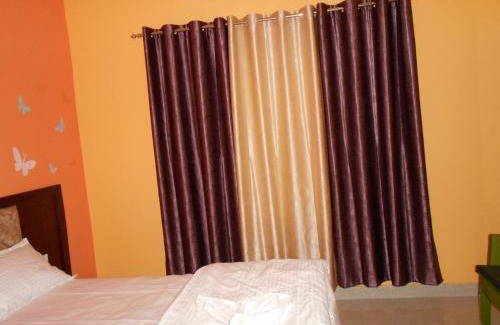 Chunar Hotel | Hotel S S Grand And Multi Cuisine Restaurant