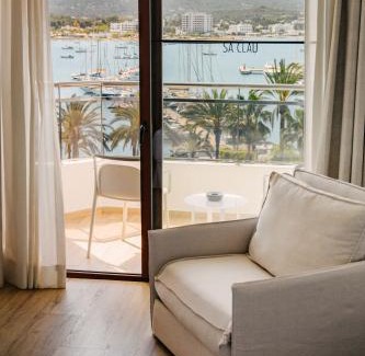 Sant Antoni de Portmany Hotel | Hotel Sa Clau by Mambo