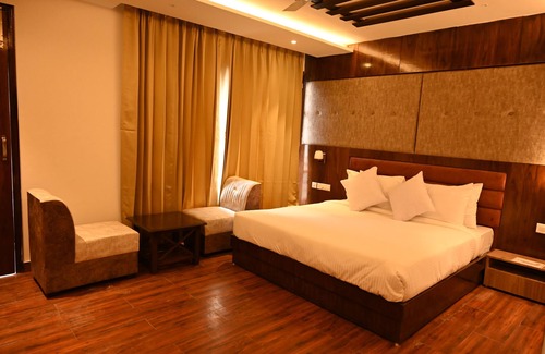 Banikhet Hotel | Aamod Suites - Dalhousie