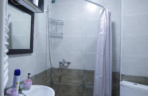 Kutaisi Cama Y Desayuno | Hotel Sagu