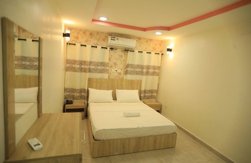 Niamey Hotel | Hôtel Saha Land Palace