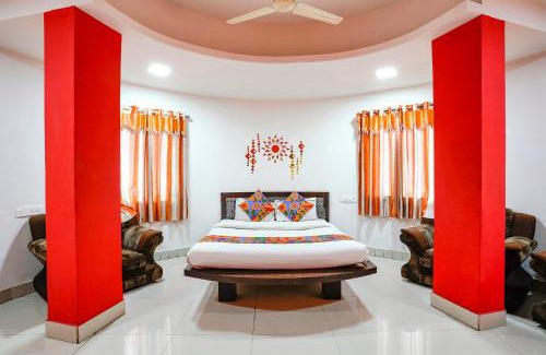 Nashik Hotel | Hotel Sai Lodging - Nashik Railway Station