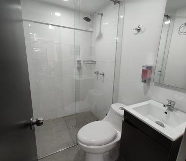 Teusaquillo Hotel | HOTEL SALITRE STAR