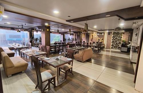 Guna Hotel | Hotel SamarSingha's
