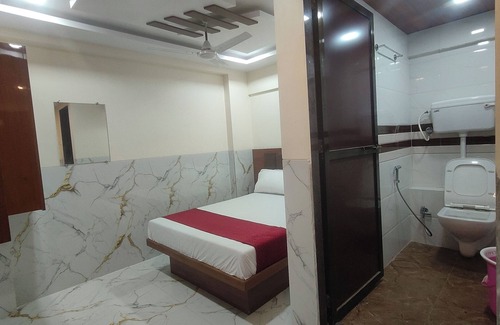 Andheri West Apartamento | Hotel Samrat Palace 2 Goregaon West