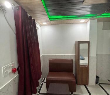 Gonda Hotel | Hotel samriddhi palace