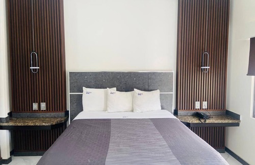 Tijuana Hotel | Hotel San Juan Inn